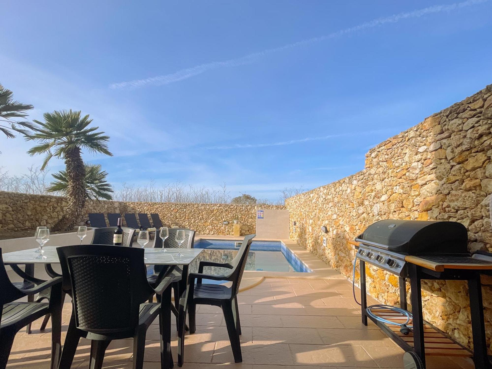 Villa Fieldend - Gozo Holiday Home Għarb Zewnętrze zdjęcie